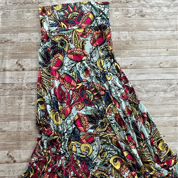 LuLaRoe Dresses & Skirts - LuLaRoe Maxi Skirt | Bright & Floral | size Small | EUC